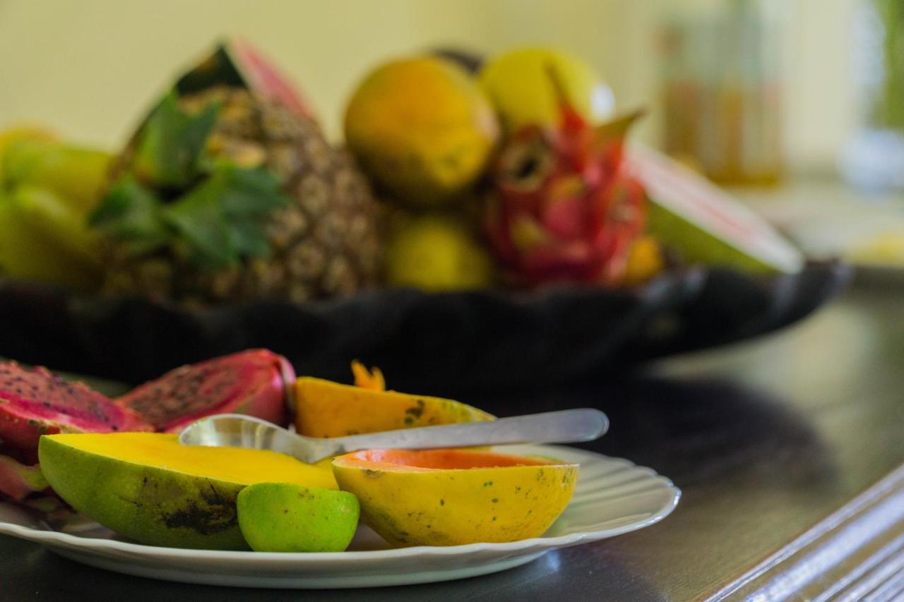 Hotel Emoyeni Gardens Sao Tome Esterno foto
