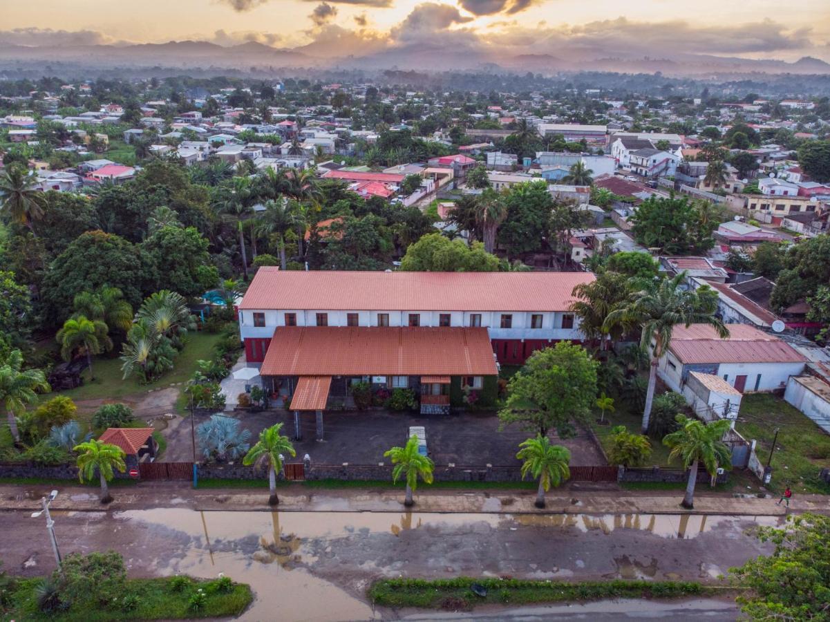 Hotel Emoyeni Gardens Sao Tome Esterno foto